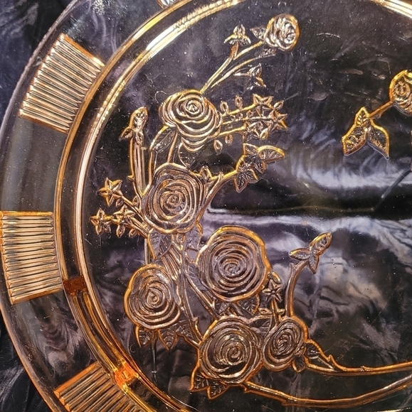 0187. Vintage ~ Federal Glass Co.~ Footed 11.5" Cake 🎂 Plate ~ Cabbage Rose 🌹 - Picture 2 of 16